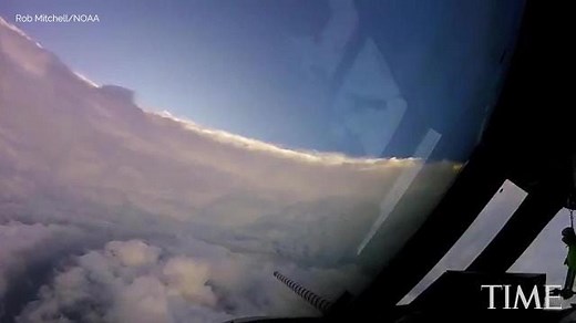Fly inside the eye of Hurricane Irma