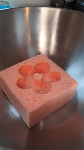 ok all my lovlies!! Here's is my first attempt at the beautiful @Juicy wg jelly! I will say it takes way more hand sanitizer then I expected unless I did it wrong haha! Anyways it was super delicious, cant wait to play in my wg more! #wintergreen #wintergreenjelly #cleantok #spongesqueezing