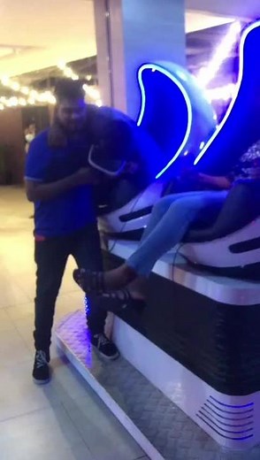 Interactive Virtual Reality Experience in Gaming Setup