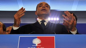 French rightists split over leadership race