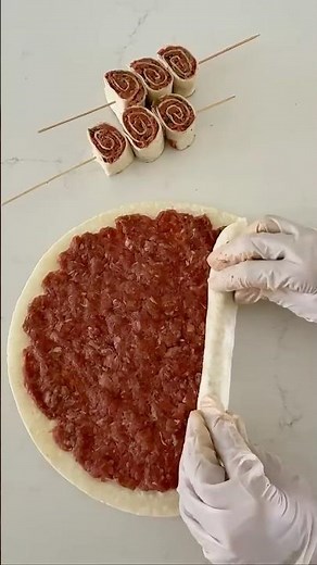 Easy 10-Minute Snack! Beef Tortilla Pinwheels –