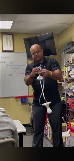 Electrician Reveals the Right Way to Wire a Switch (Most People Get This Wrong)