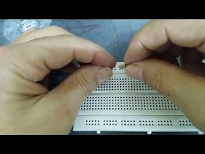 COMO CONECTAR UN CIRCUITO EN UN PROTOBOARD