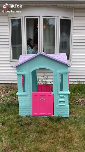 POV: you’re my neighbor looking out your window and see this. What are you doing next?? 😂