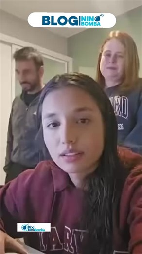 Antonino Martins da Silva on Instagram: "A jovem brasiliense Ana Beatriz Araujo Santa Cruz Goyanna viveu uma noite de fortes emoções nesta quinta-feira (18/12). Ela gravou o exato momento em que recebeu uma notícia que emocionou não só a ela, mas toda a familia: a estudante conquistou uma bolsa integral para cursar neurociência em uma das universidades mais cobiçadas do planeta: Harvard, nos Estados Unidos. A bolsa totaliza cerca de R$ 2 milhões. Nas imagens, Ana Beatriz aparece ao lado dos pais