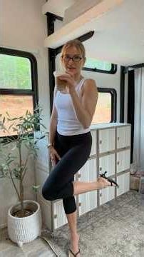 Styling Capri Leggings classy & comfortable 🤍