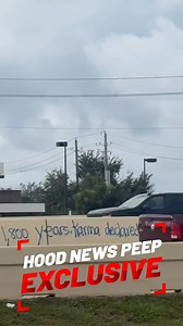 1M views · 5K reactions | Gulf Freeway between FM 646 and League City Parkway — what in cracktivities is going on out here? A Hood News Peep sent in footage showing some very strange graffiti someone spray-painted along the freeway. The ramblings look like whoever did it may have smoked some seaweed before grabbing that can of paint. If you’re driving through the area, you might spot it on the walls — definitely odd. | Grizzy's Hood News | Facebook
