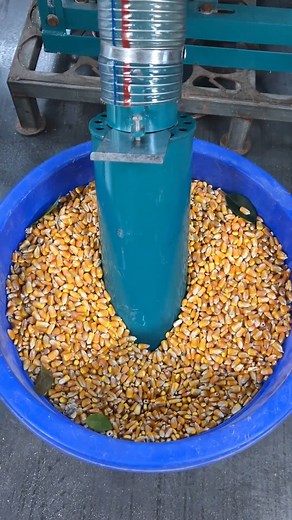 High-capacity pulverizer.Capacity 2000-2500 kg /hour.#dawnagro #machinery #farmer #discmill | Dawn Agro Manufacturer