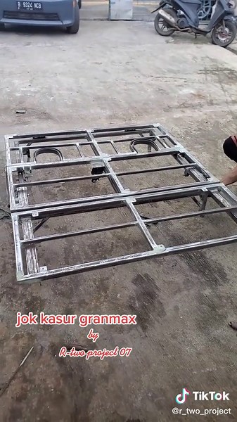 Gran Max Campervan: Perfect for Van Life Adventures