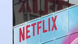 Netflix to stop sharing user count, shares slide