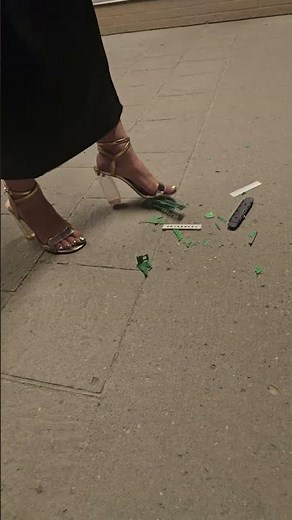 Model train crush with heels #crushexperiment #asmrcrush #highheels #walking #walkinginheels