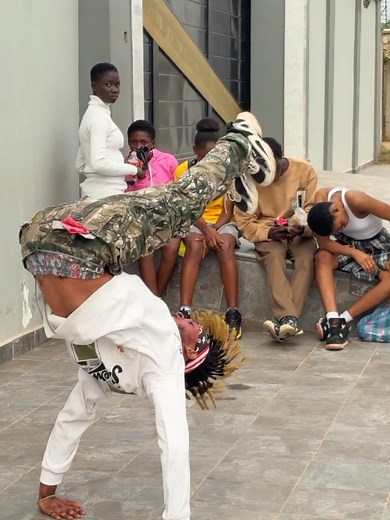 Explore Nigerian Dance Videos with Solimo Dance King