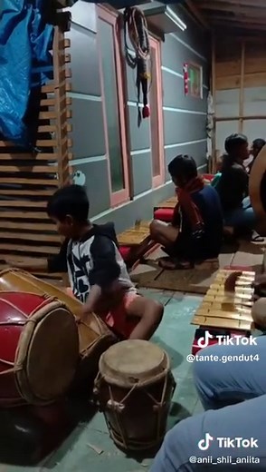 ANGGUR MERAH 42 on TikTok