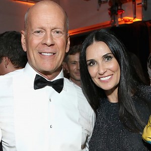 “They’re still friends.” Yahoo readers praise exes Demi Moore and Bruce Willis for their friendly bond. | Yahoo News