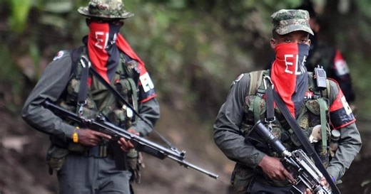 En imágenes: así se tomaron los guerrilleros del ELN la vía Panamericana entre Cali y Popayán