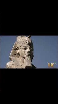 Egypt reveals restored colossal statues of pharaoh in Luxor