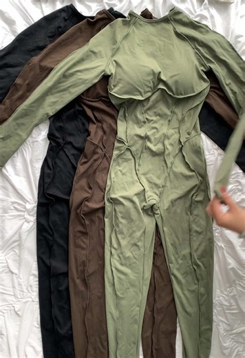 Backless bodysuit💋, seamless fit outlines butterfly bones, full of chic vibe 💋 #fashion#fyp#foryou#tiktokshop#jumpsuit#sportsjumpsuit#backless#fashionable#comfy#soft#solid#tummycontrol#overalls#comfort#yoga#gymwear#gymworkout#sportswear#back#gymclothes#sportoutfits#earthtone#fallfreshness#neck#womensclothes#sportsclothes#spotlightfind#tiktokshopstartsale#tiktokshoploveatfirstfind#sportybodysuit#flaredjumpsuit#backlessactivewear#yogajumpsuit#fitnessoutfit#athleisurestyle#boldfashion #streetwear