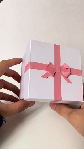 DIY Gift Box Ideas: Creative Papercraft for Aesthetic Presents