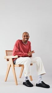 Shining a spotlight on our #SmartMoves community, sharing their personal story, movement motivations and top life hacks ✨ Activist, educator and host @therealbenhurst is Director of Facilitation at @beyond_equality, working to engage men and boys in the gender equality conversation, and promoting positive personhood. “Good listening is maybe number one, like the most important thing.” says Ben “I think that’s followed by good questions. So, asking questions that help people to reconsider their p