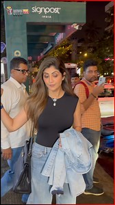 How stunning does Shilpa Shetty look in this outfit #shilpashetty #fashion #fblifestyle #trendingnow | MRP Reels