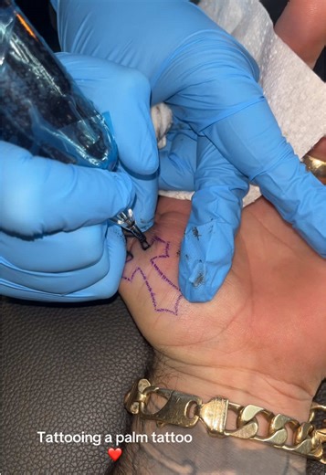 Palm Tattoo Techniques for Men: Artist Insights