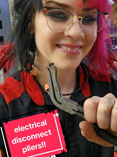 Understanding Electrical Disconnect Pliers Usage