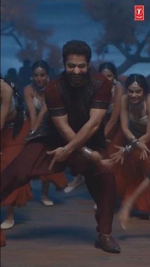 NTR & Janhvi Kapoor's Fiery 🔥 Dance Steps | Daavudi | Devara