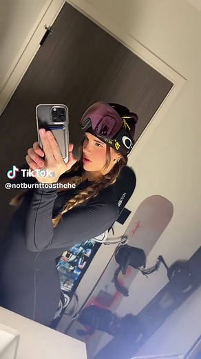 Ari Kytsya Easy Escalator Trick Tutorial