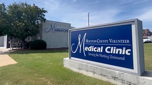 Free health care provided to working, uninsured people through Houston Volunteer Medical Clinic