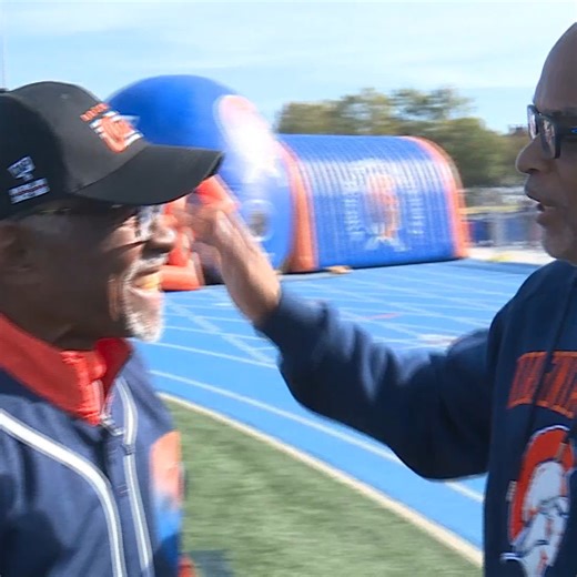 #VSU (@officialvsutrojans) alum and former Baltimore Oriole (@orioles) Al Bumbry was the Grand Marshall of the Homecoming Parade and to see his Trojans (@vsutrojansfootball) take down Bluefield State (@bigblue_fb) 51-34! Ri'Jon Hammond (@2waay_) rushed for a game high 135 yards and two TD's in the win. | Sean Robertson