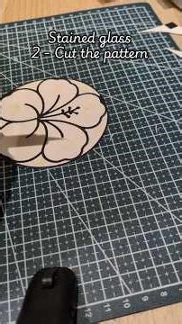 Glass Coaster 🌺🍷Pt2- Cut the pattern #glass #stainedglass #diy #handmade #craft