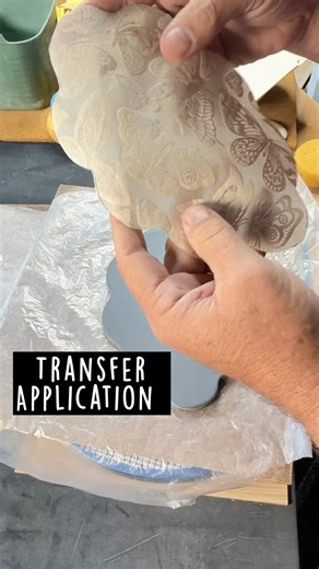 Underglaze Transfer Application on Ceramics #clay #pottery #art #underglaze