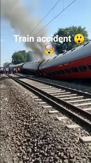 Train Accident ho Gaya 😭