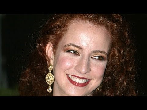 Lalla Salma, ex-wife of King Mohamed VI, reappears in Fez after years of silence, a visit that c