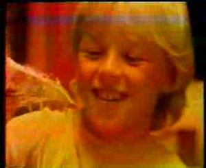 Pizza Hut 80's Commercial (Australia)