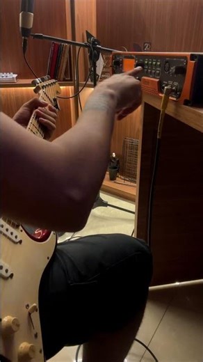 Eleven rack #guitarsolo #guitar #guitarist #music #guitarcover