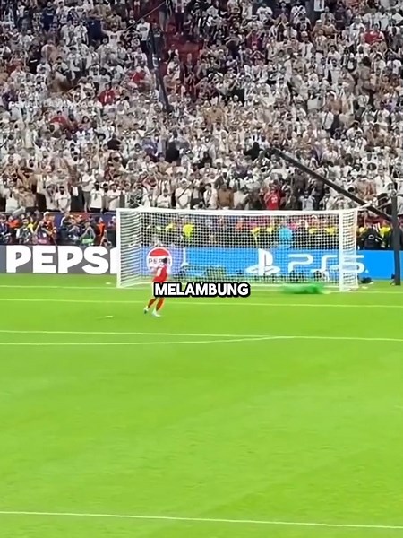 Center Back lain nendang penalti + Maguire 🔥🤯
