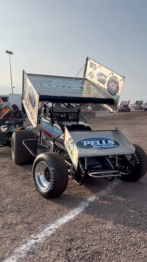The Shark Racing #1T has come alive for tonight’s race with the World of Outlaws Sprint Car Series at Jackson Motorplex! | Tanner Holmes