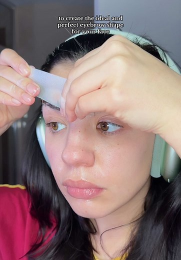 Eyebrow Shaping Tutorial for Perfect Brows