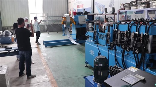 Hot Selling Metal Frame Forming Machine c Z Purlin Roll Forming Machine Full Automatic Channel Make Machine