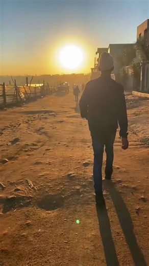 We spoke about heat, water, mental health, trees, and air — because konke kuxhumene. Happy New Year. Sisonke singakwazi🌱. Here’s to awareness, care, and action in the new year. 🌍💚 #CapCut #climatechange#climatehurtshealth#ourhealthourfuture#climatehealth