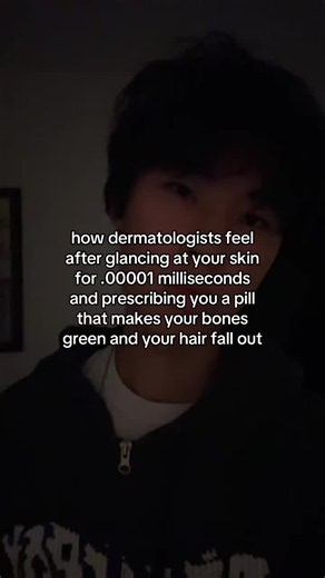 Accutane & Acne: The Pill Every Dermatologist Reaches For