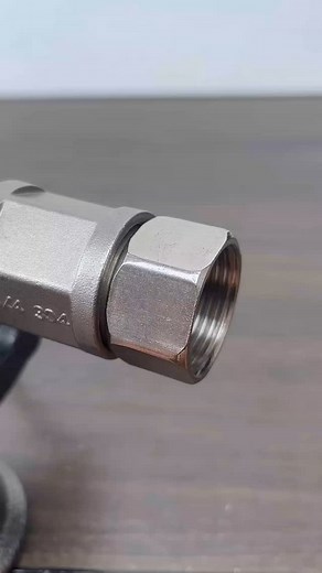 5.4K views | How to remove a coupling without right size wrench #shorts | Yahya Shahxad | Facebook