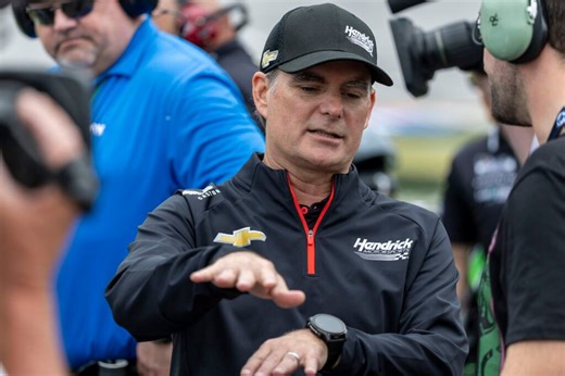 Jeff Gordon's Return to Stock Car Racing Elevates Charlotte Legends Event