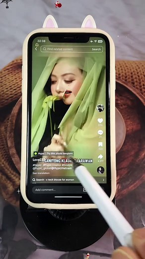 Cinematic Green Couture Looks at Myanmar Film Awards 2025