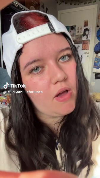 Exploring Billie Eilish's 'Ocean Eyes' Cover