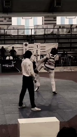 taekwondo Olimpic sports best fight head kick tkd WT TFI Gujarat India World taekwondo sports patan