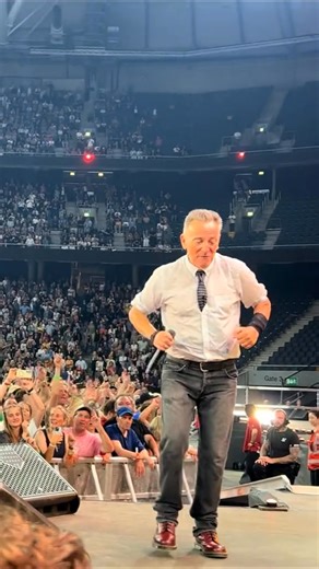 7.8K views · 447 reactions |  “When Bruce Springsteen sings, it’s not just music — it’s a heartbeat. Every lyric feels like a story we’ve all lived, every note a prayer for America.”  #BruceSpringsteen #TheBoss #HeartOfRock | Hindi Ringtones | Facebook