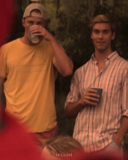 friends. #drewstarkey #austinnorth #rafecameron #topper #obx #outerbanks #fyp #fypシ #foryou #foryoupage #xyzbca