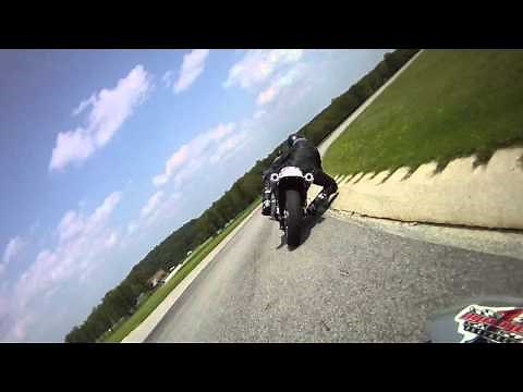 Triumph Thruxton Race